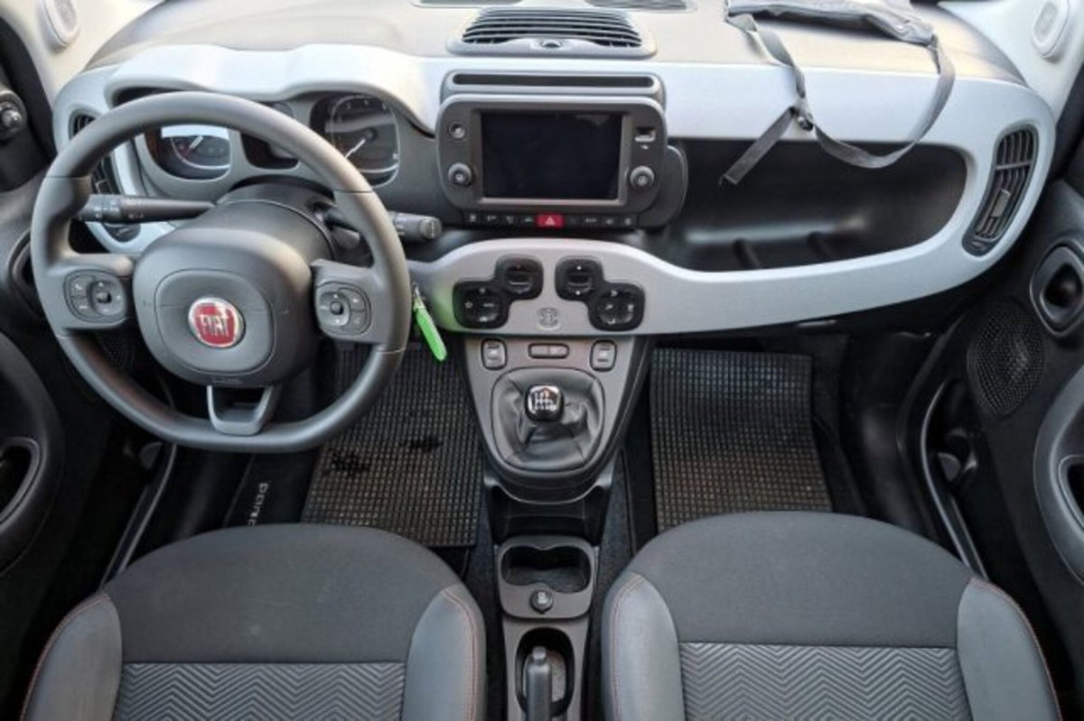 Fiat Panda Cross 1.0 firefly hybrid Cross s&s 70cv 5p.ti (10)