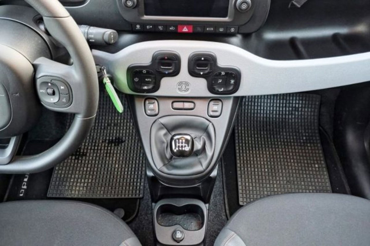Fiat Panda Cross 1.0 firefly hybrid Cross s&s 70cv 5p.ti (19)