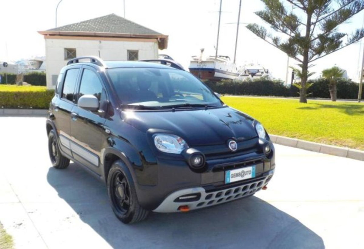 Fiat Panda Cross 1.0 firefly hybrid Cross s&s 70cv 5p.ti (3)
