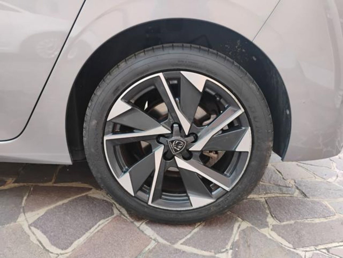 Peugeot 308 BlueHDi 130 S&S EAT8 Allure Pack (15)