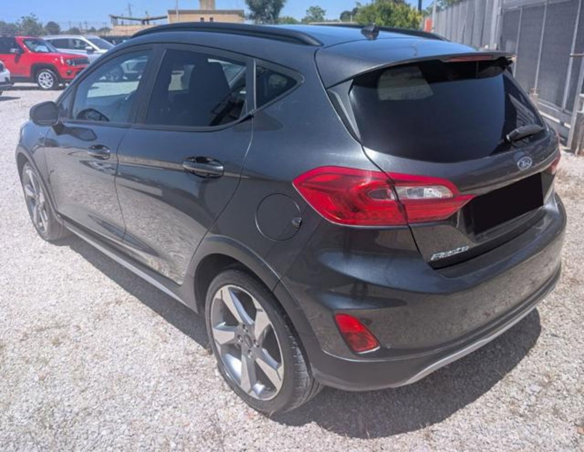 Ford Fiesta Active 1.0 Ecoboost Start&Stop (4)