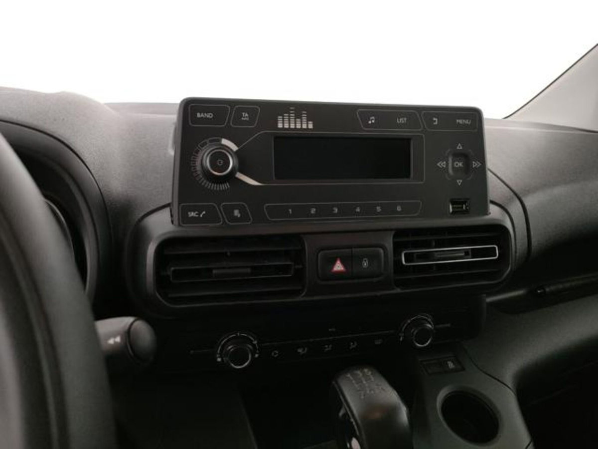 Citroen Berlingo BlueHDi 100 S&S Combi N1 M (11)
