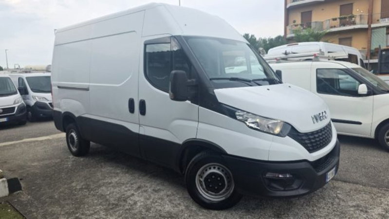 Iveco Daily Furgone 33S12V 2.3 HPT PM-TM Furgone