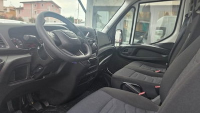 Iveco Daily Furgone 33S12V 2.3 HPT PM-TM Furgone (8)