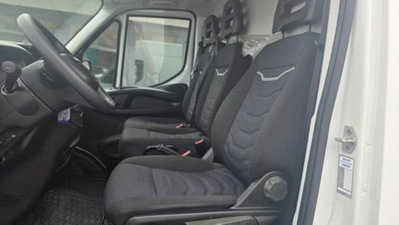 Iveco Daily Furgone 33S12V 2.3 HPT PM-TM Furgone (9)