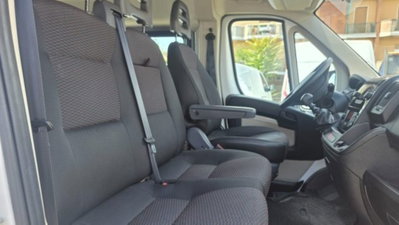 Peugeot Boxer Furgone 330 2.0 BlueHDi/110CV FAP PC-TN Combi Comfort (15)
