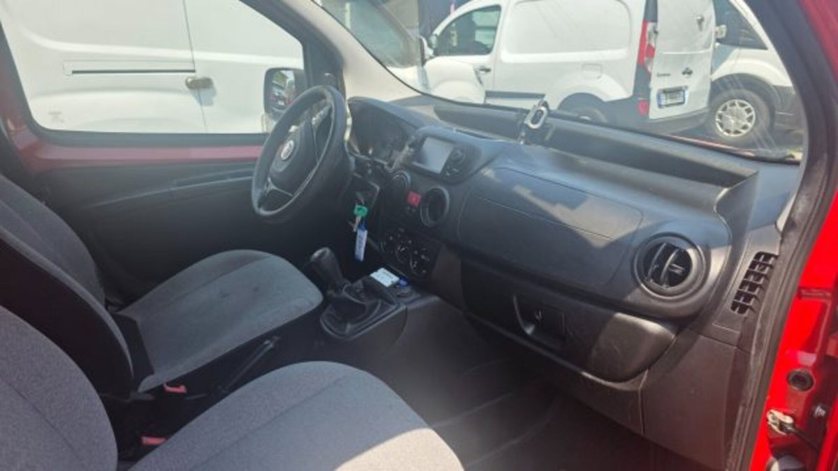 Fiat Fiorino combi N1 1.3 mjt 95cv Adventure (9)