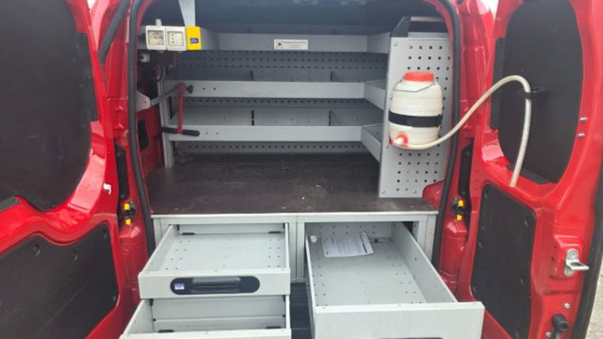Fiat Fiorino combi N1 1.3 mjt 95cv Adventure (7)