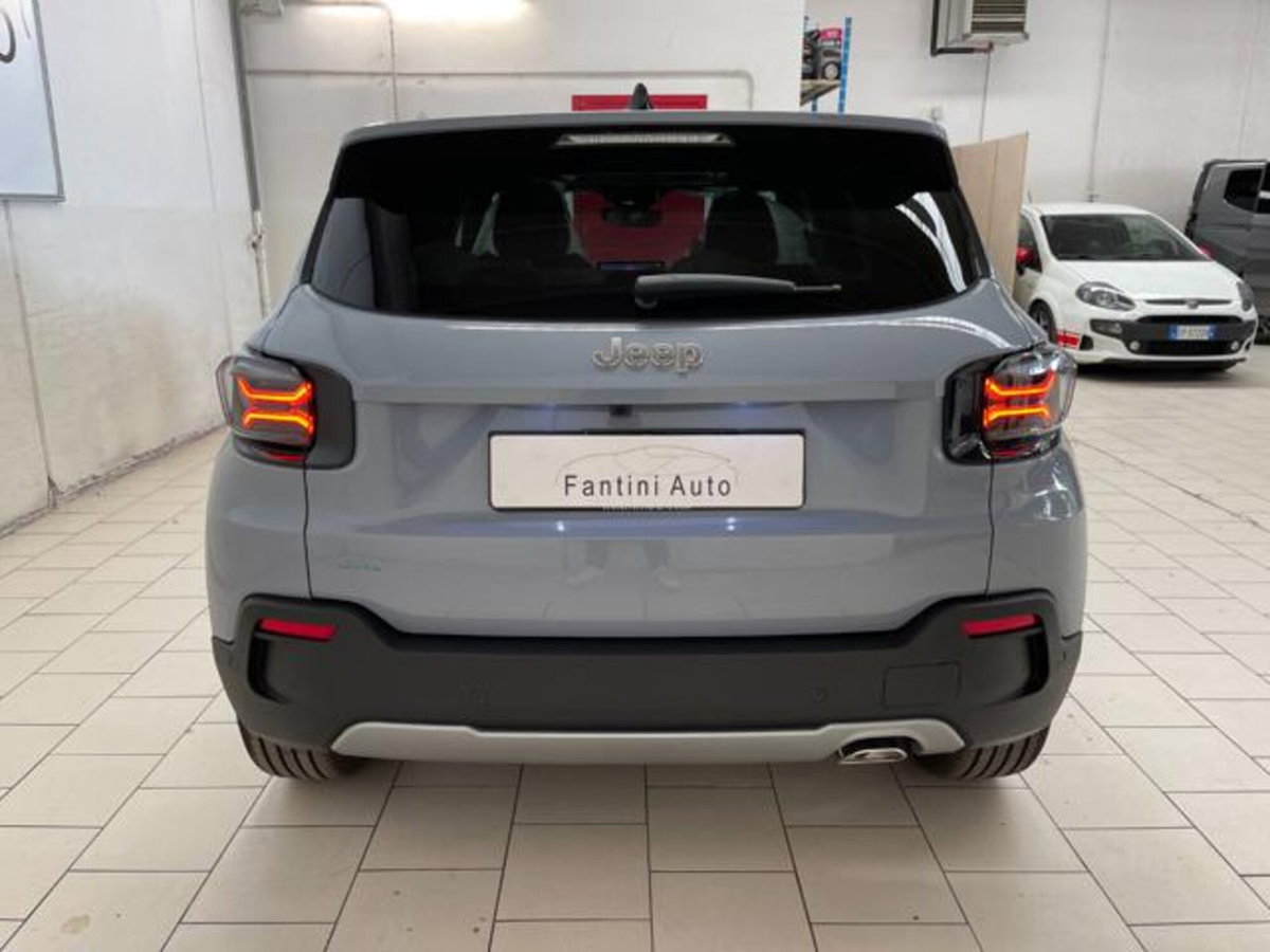 Jeep Avenger 1.2 turbo Summit fwd 100cv (4)