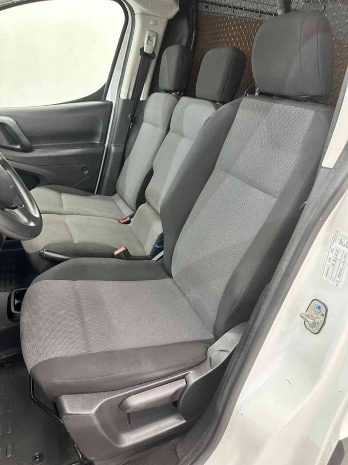 Peugeot Partner Mix BlueHDi 100 Access (11)