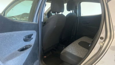Lancia Ypsilon 1.0 FireFly 5 porte S&S Hybrid Silver Plus (6)