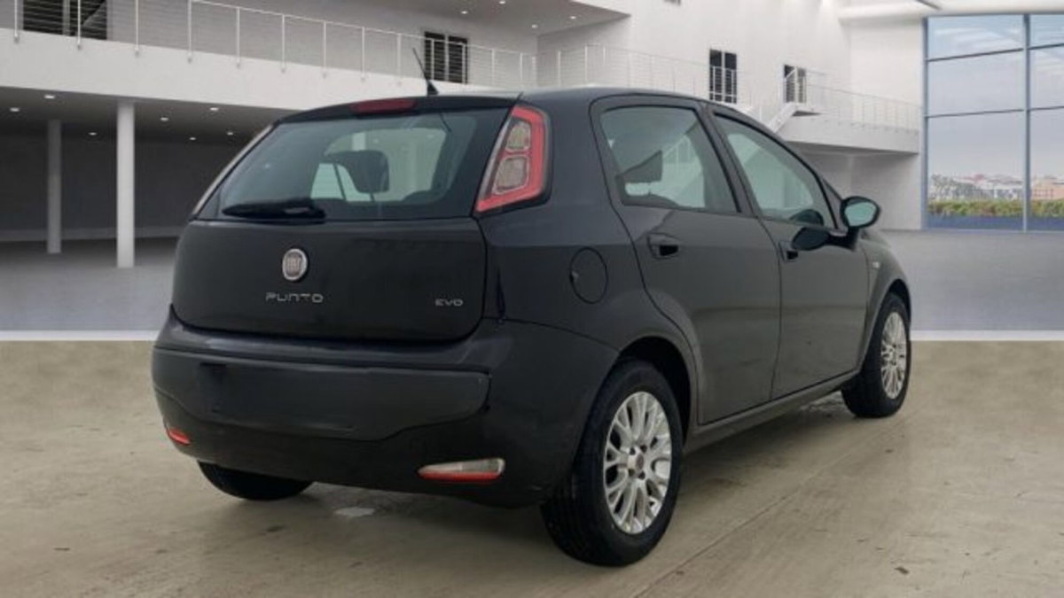 Fiat Punto Evo 1.3 Mjt 75 CV 5 porte Dynamic (3)