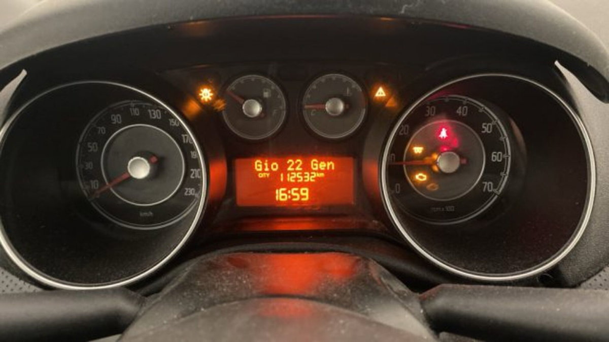 Fiat Punto Evo 1.3 Mjt 75 CV 5 porte Dynamic (5)