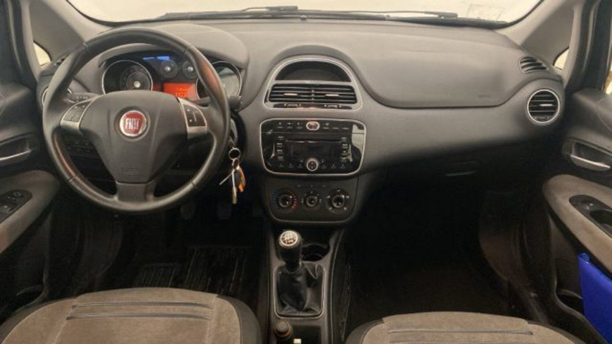 Fiat Punto Evo 1.3 Mjt 75 CV 5 porte Dynamic (6)