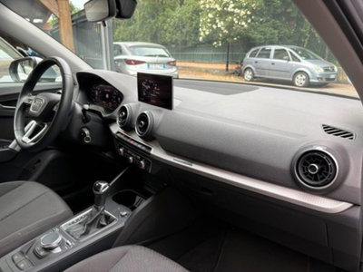 Audi Q2 Q2 35 TFSI S tronic Business (8)