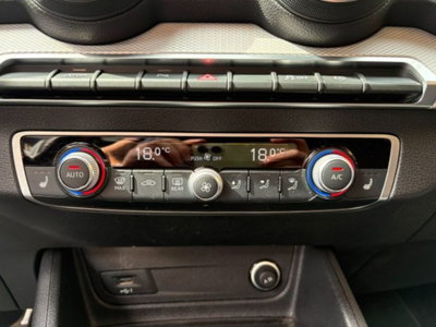 Audi Q2 Q2 35 TFSI S tronic Business (11)