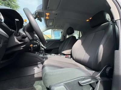Audi Q2 Q2 35 TFSI S tronic Business (14)