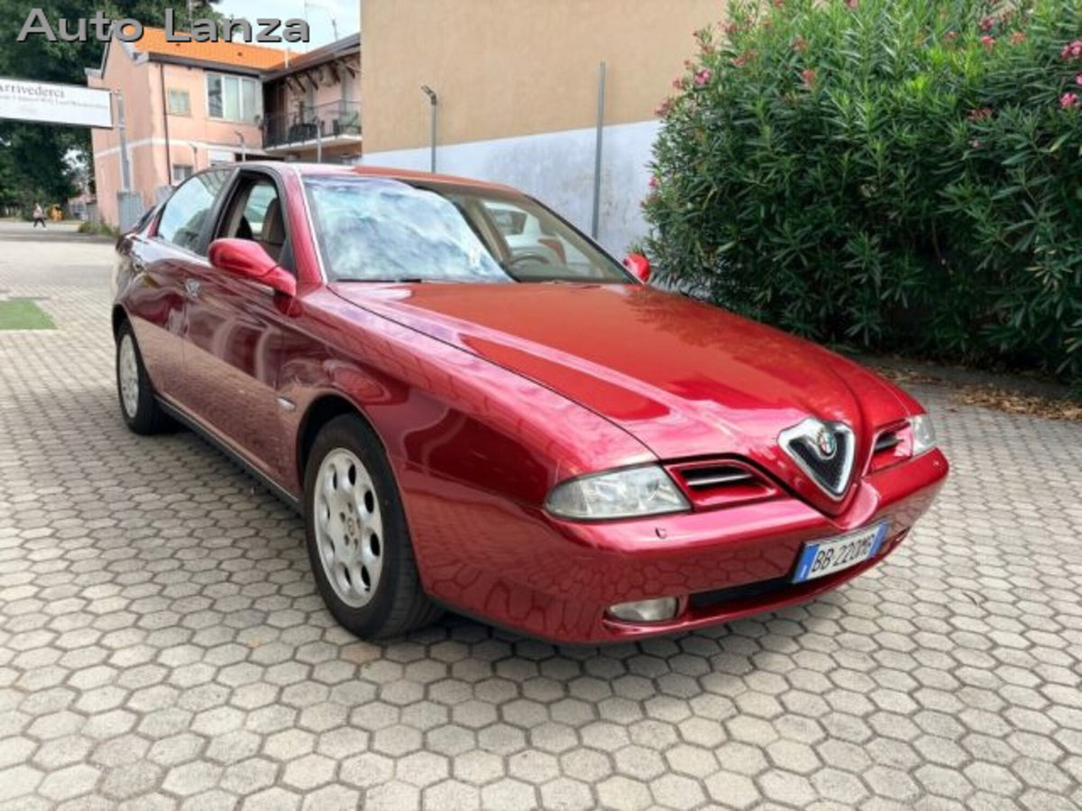 Alfa Romeo 166 2.0i 16V Twin Spark cat (2)