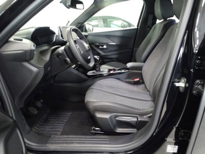 Peugeot 2008 PureTech 100 S&S Allure (10)