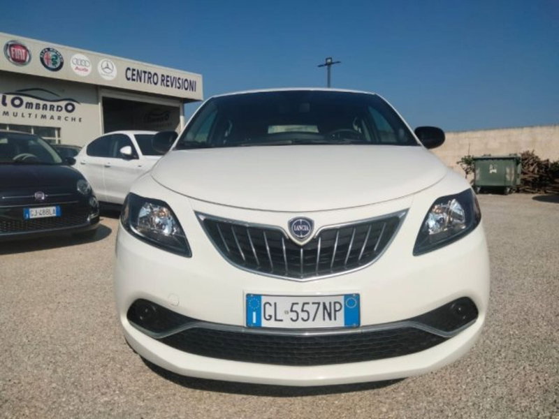 Lancia Ypsilon 1.0 FireFly 5 porte S&S Hybrid Gold Plus