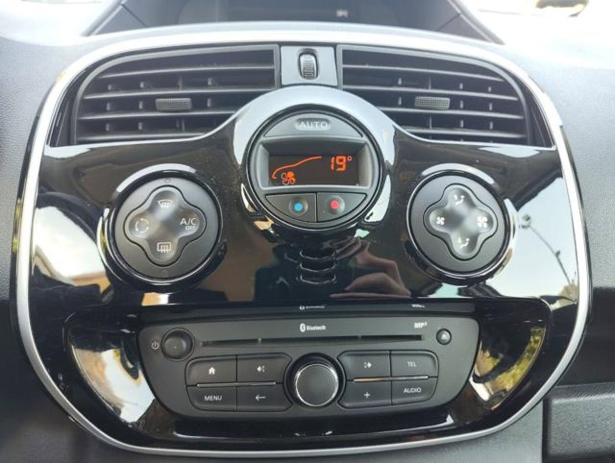 Renault Kangoo Blue dCi 8V 95CV 5 porte Limited (10)