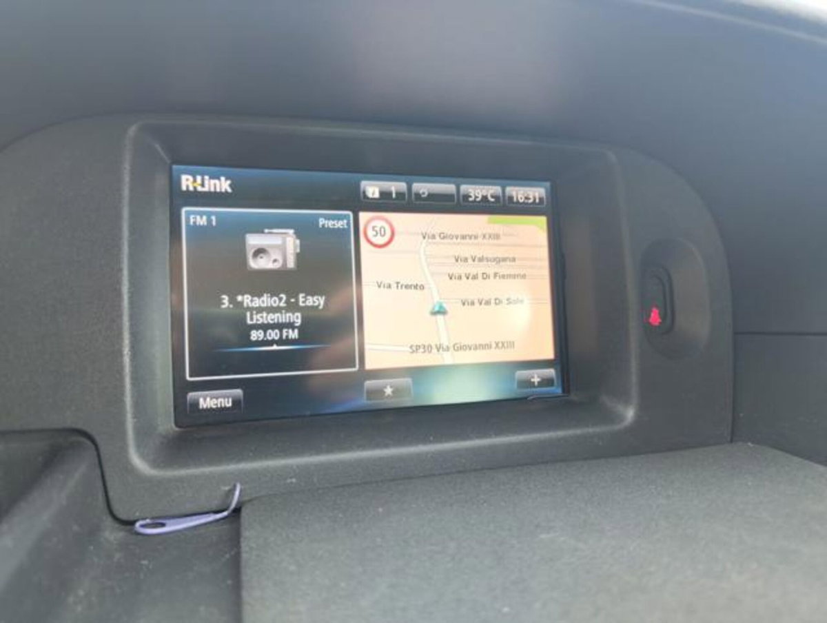 Renault Kangoo Blue dCi 8V 95CV 5 porte Limited (11)
