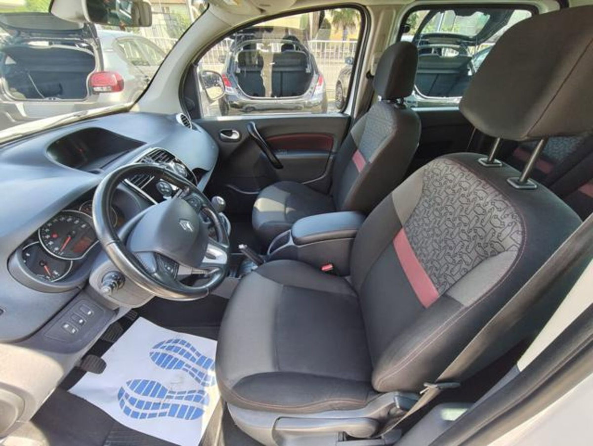 Renault Kangoo Blue dCi 8V 95CV 5 porte Limited (5)