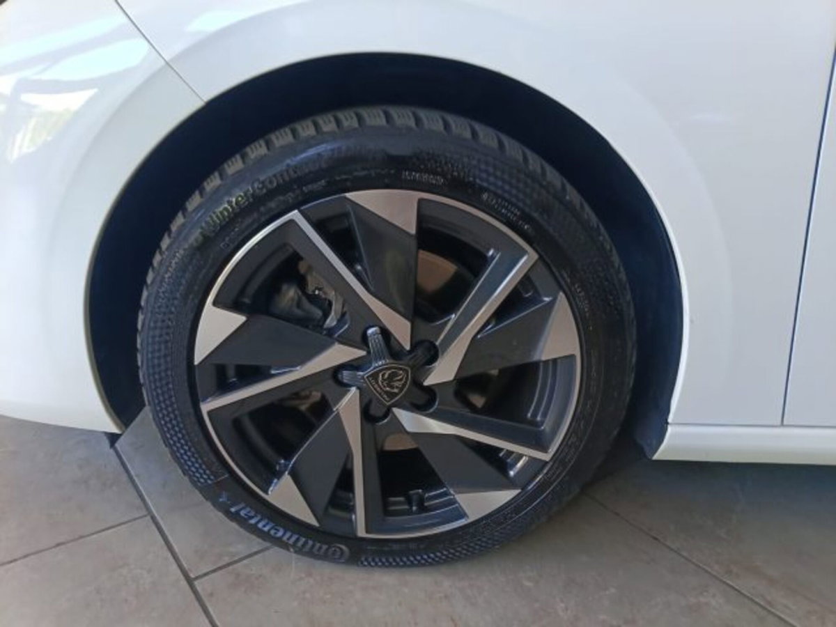 Peugeot 308 SW BlueHDi 130 S&S EAT8 Allure Pack (15)
