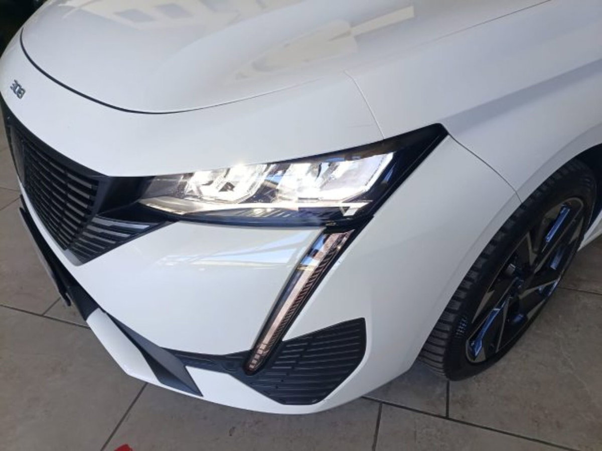Peugeot 308 SW BlueHDi 130 S&S EAT8 Allure Pack (16)