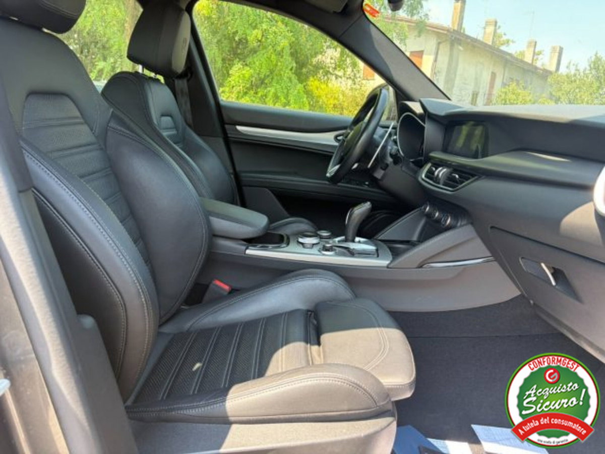 Alfa Romeo Stelvio Stelvio 2.2 Turbodiesel 210 CV AT8 Q4 Veloce (7)