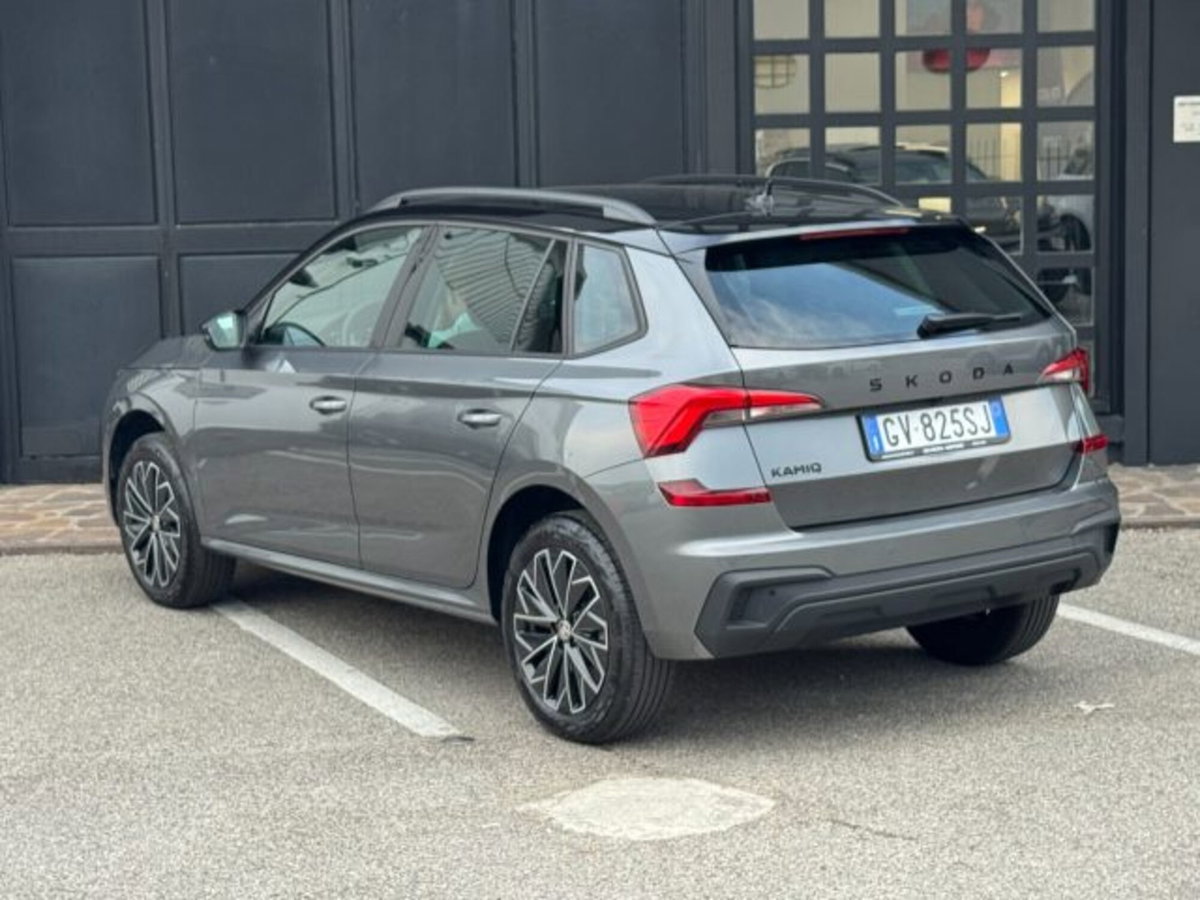 Skoda Kamiq 1.0 tsi Black Dots 95cv (4)