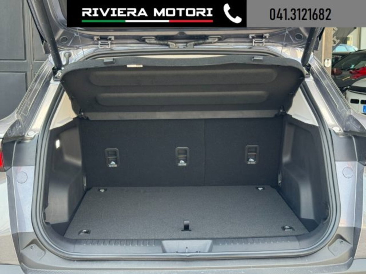 Omoda Omoda 5 EV 60,9 kWh Pure (11)