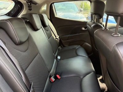 Renault Clio dCi 8V 90 CV 5 porte Moschino Intens (11)