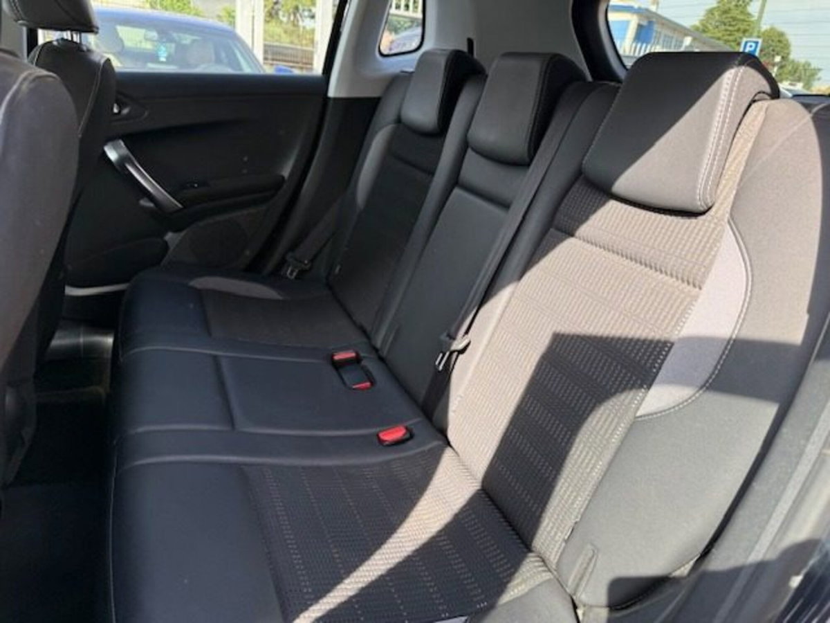 Peugeot 2008 PureTech 130 S&S EAT8 GT Line (9)