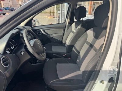 Dacia Duster 1.5 dCi 110CV 4x2 Lauréate (12)