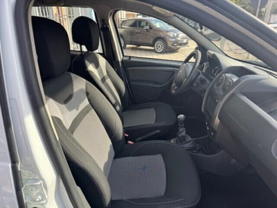 Dacia Duster 1.5 dCi 110CV 4x2 Lauréate (14)