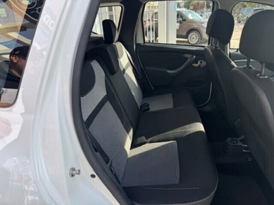 Dacia Duster 1.5 dCi 110CV 4x2 Lauréate (15)