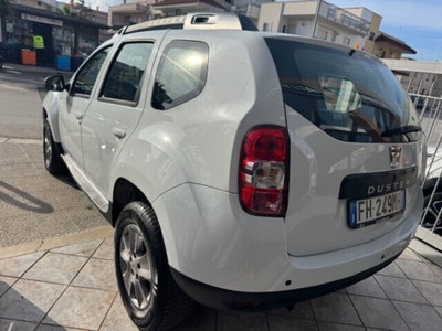 Dacia Duster 1.5 dCi 110CV 4x2 Lauréate (4)