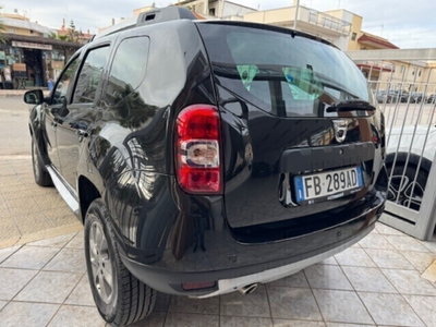 Dacia Duster 1.5 dCi 110CV 4x2 Prestige (4)