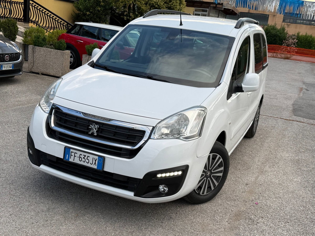 Peugeot Partner BlueHDi 100 Outdoor (10)
