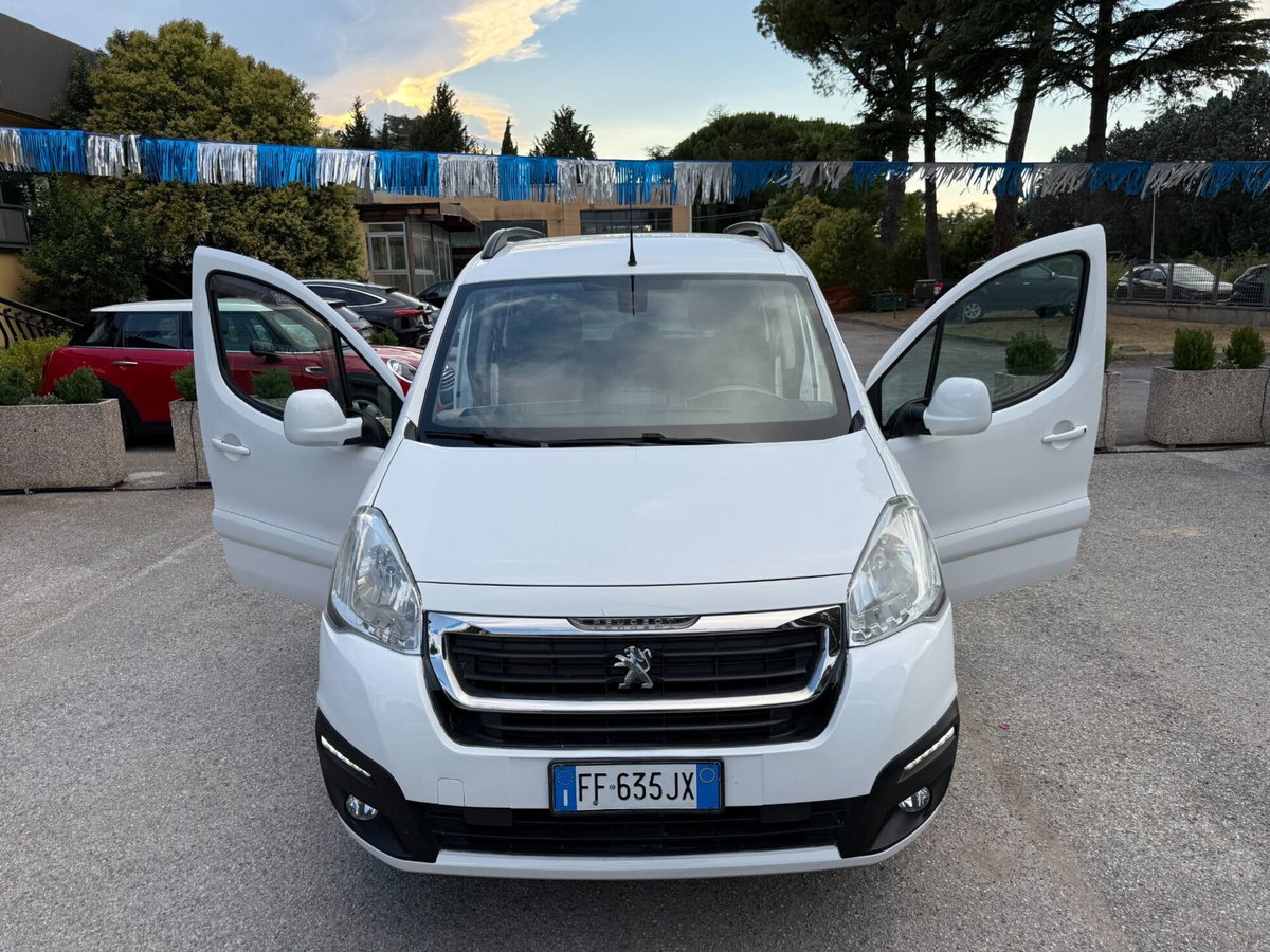 Peugeot Partner BlueHDi 100 Outdoor (15)