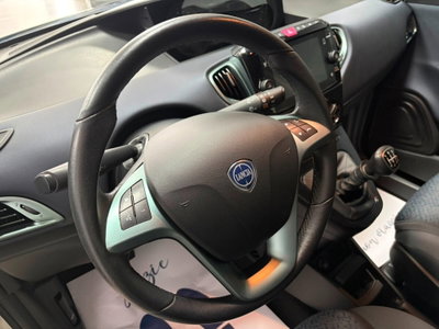 Lancia Ypsilon 1.0 FireFly 5 porte S&S Hybrid Gold Plus (13)