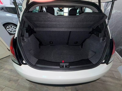 Lancia Ypsilon 1.0 FireFly 5 porte S&S Hybrid Gold Plus (8)