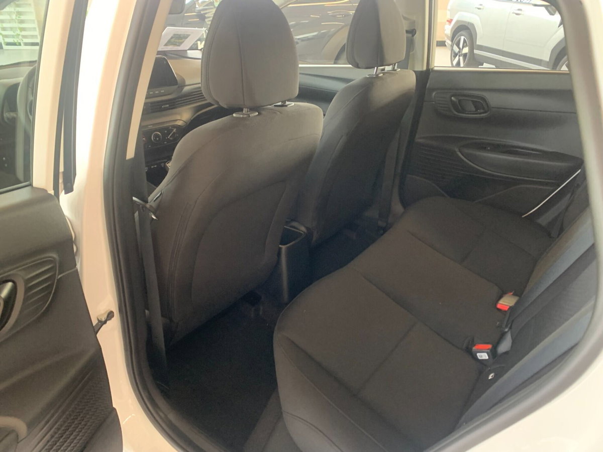 Hyundai i20 1.0 t-gdi Connectline mt (4)