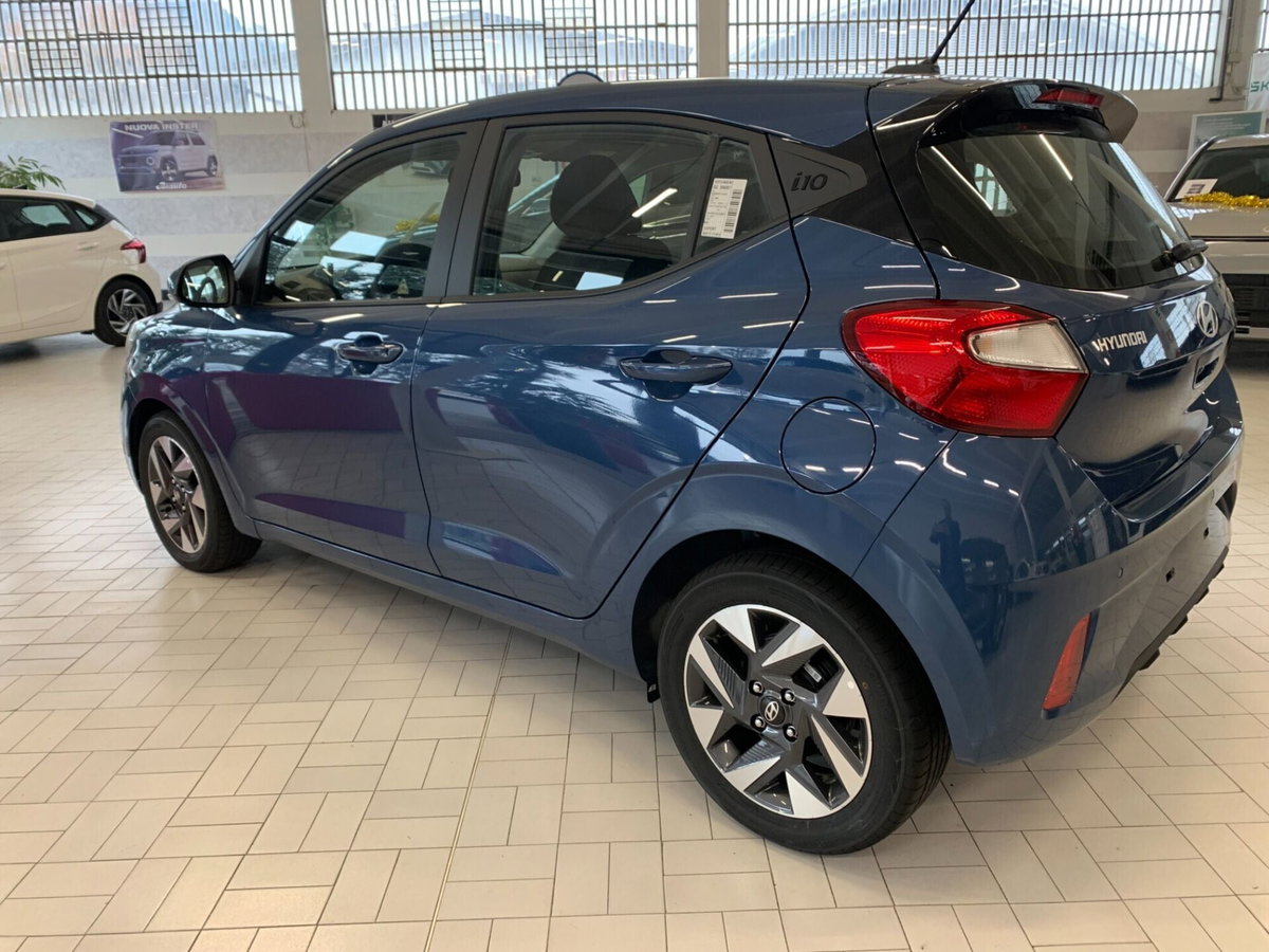 Hyundai i10 1.0 mpi Connectline 63cv (2)