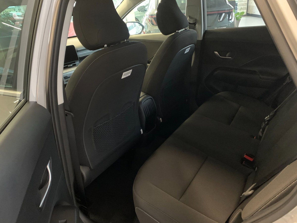 Hyundai Kona 1.0 t-gdi Gpl Business 2wd 110cv mt (4)