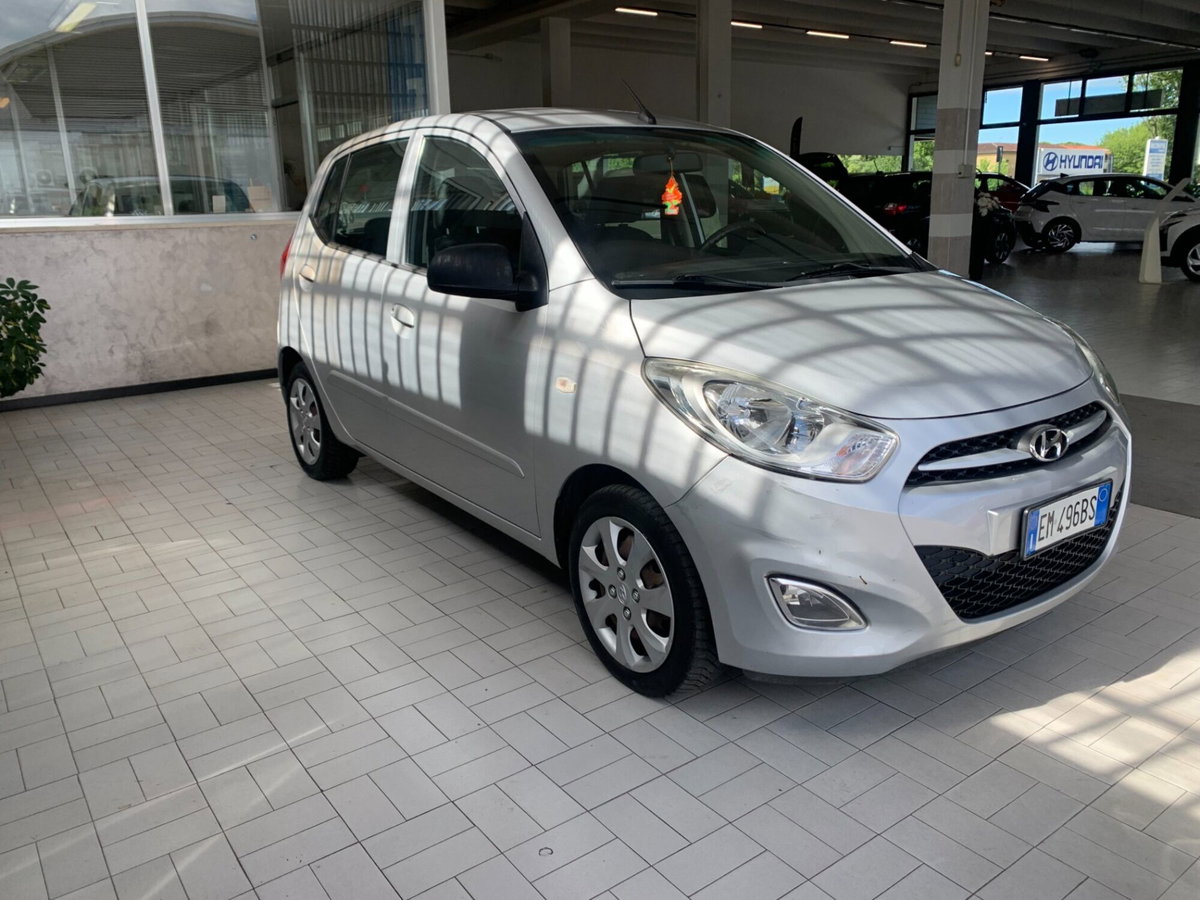 Hyundai i10 1.1 12V Classic (2)