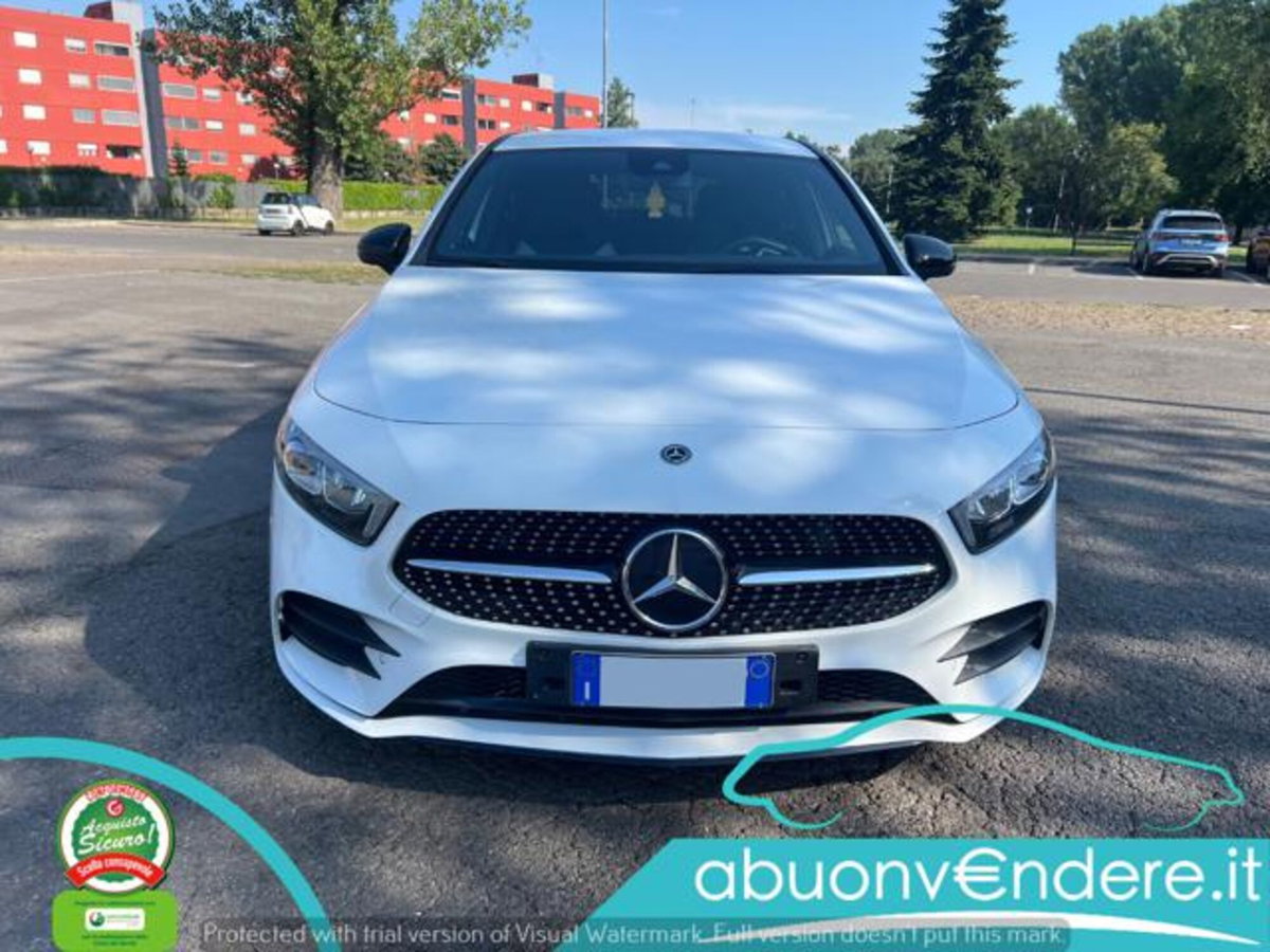 Mercedes-Benz Classe A Sedan 250 Automatic 4p. Premium (11)