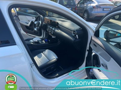 Mercedes-Benz Classe A Sedan 250 Automatic 4p. Premium (16)