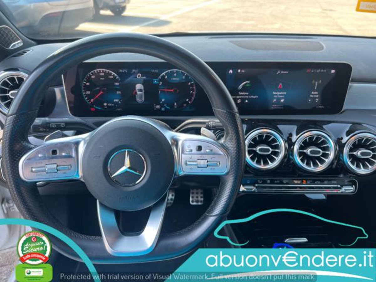 Mercedes-Benz Classe A Sedan 250 Automatic 4p. Premium (18)